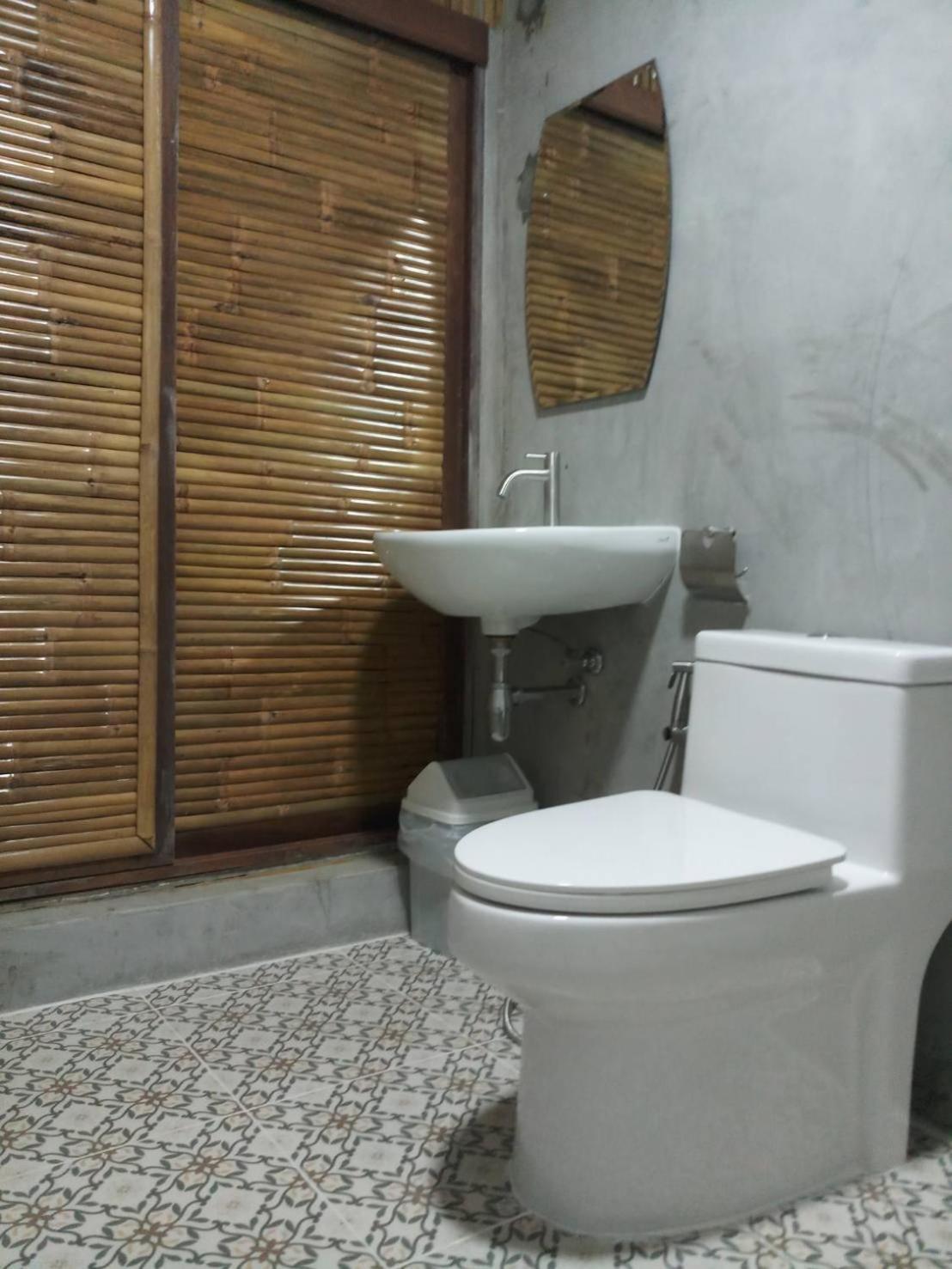 คูณ-เนื่อง ฟาร์ม สเตย์ หัวหิน Koon & Nueang Farm Stay Hua Hin Ban Bo Fai Exterior foto